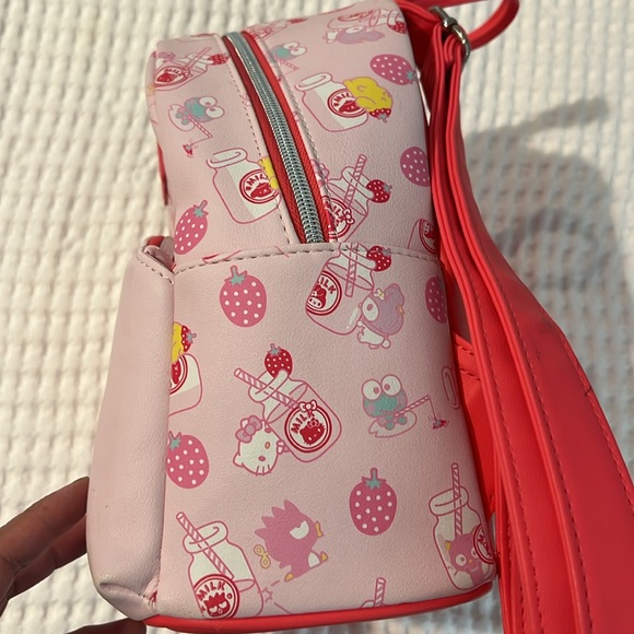 🛍️Backpack Hello Kitty Sanrio - Picture 5 of 10
